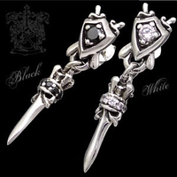 2PIECES （ツーピーシーズ）のアクセサリー/ピアス