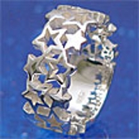 2PIECES （ツーピーシーズ）のアクセサリー/リング・指輪