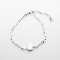4quince（フォークインス）のアクセサリー/ブレスレット