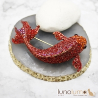 lunolumo（ルーノルーモ）のアクセサリー/ブローチ・コサージュ