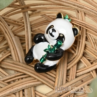 lunolumo（ルーノルーモ）のアクセサリー/ブローチ・コサージュ