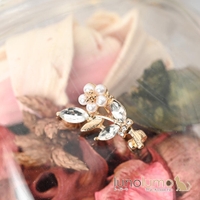 lunolumo（ルーノルーモ）のアクセサリー/ブローチ・コサージュ