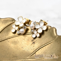 lunolumo（ルーノルーモ）のアクセサリー/ピアス