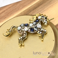 lunolumo（ルーノルーモ）のアクセサリー/ブローチ・コサージュ