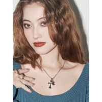 EVRIS（エブリス）のアクセサリー/ネックレス