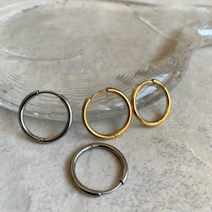 サージカルステンレス フープピアス シンプル[品番:FEUW0001237 サージカルステンレス フープピアス シンプル[品番:FEUW0001237