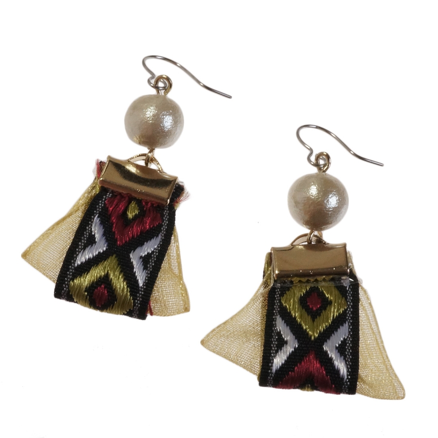 レディースピアス チロリアンテープ リボン[品番：YUKA0007930