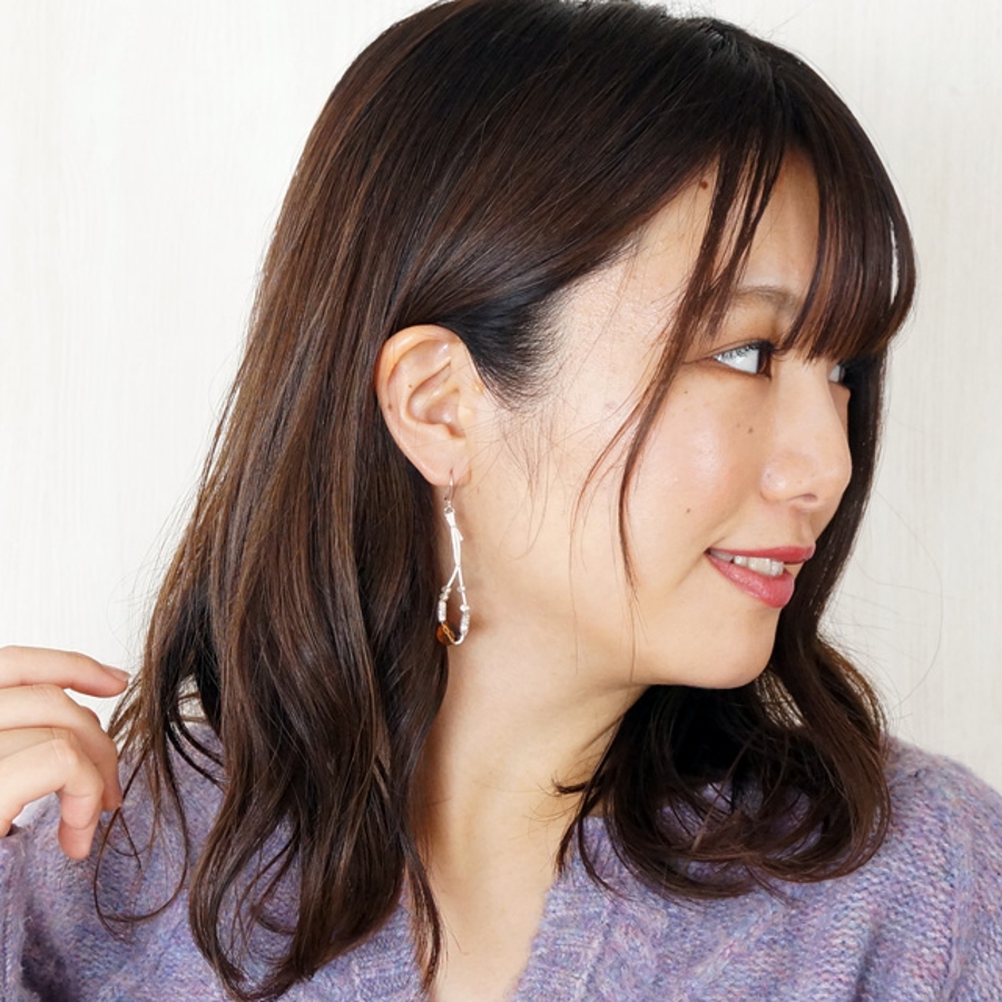 一番人気物 シルバーピアス 紐 カッティングビーズ[品番：YUKA0007551 ピアス
