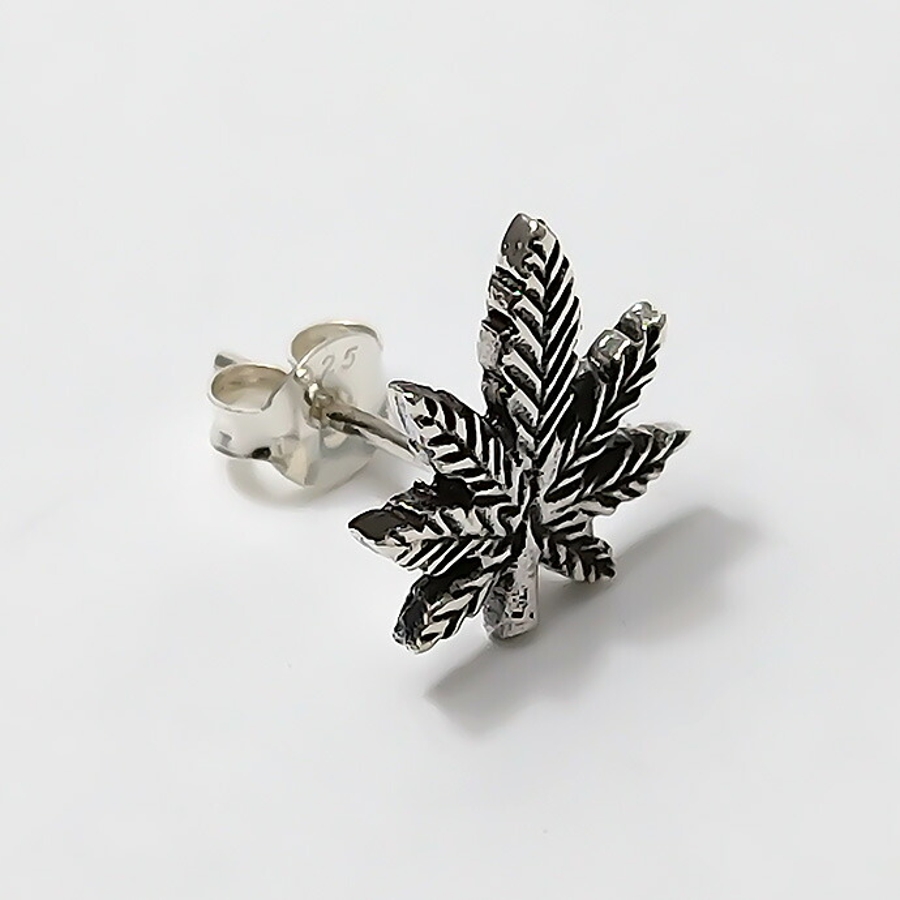 マリファナ モチーフ スタッド ピアス 片耳用 1個売り[品番