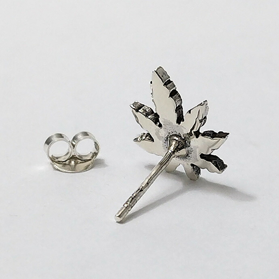 マリファナ モチーフ スタッド ピアス 片耳用 1個売り[品番