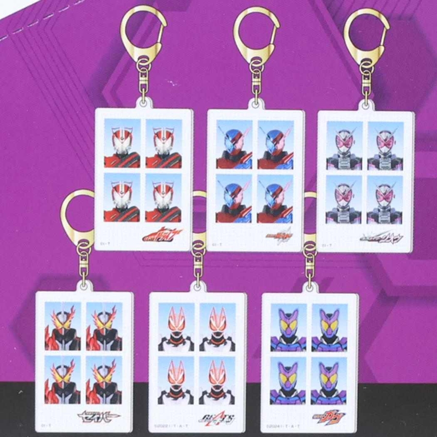 仮面ライダー キーリング アクリルキーホルダー[品番：BREW0213928