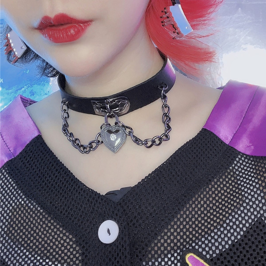 Demon Heart ゴスロリ 紫 匂わせる