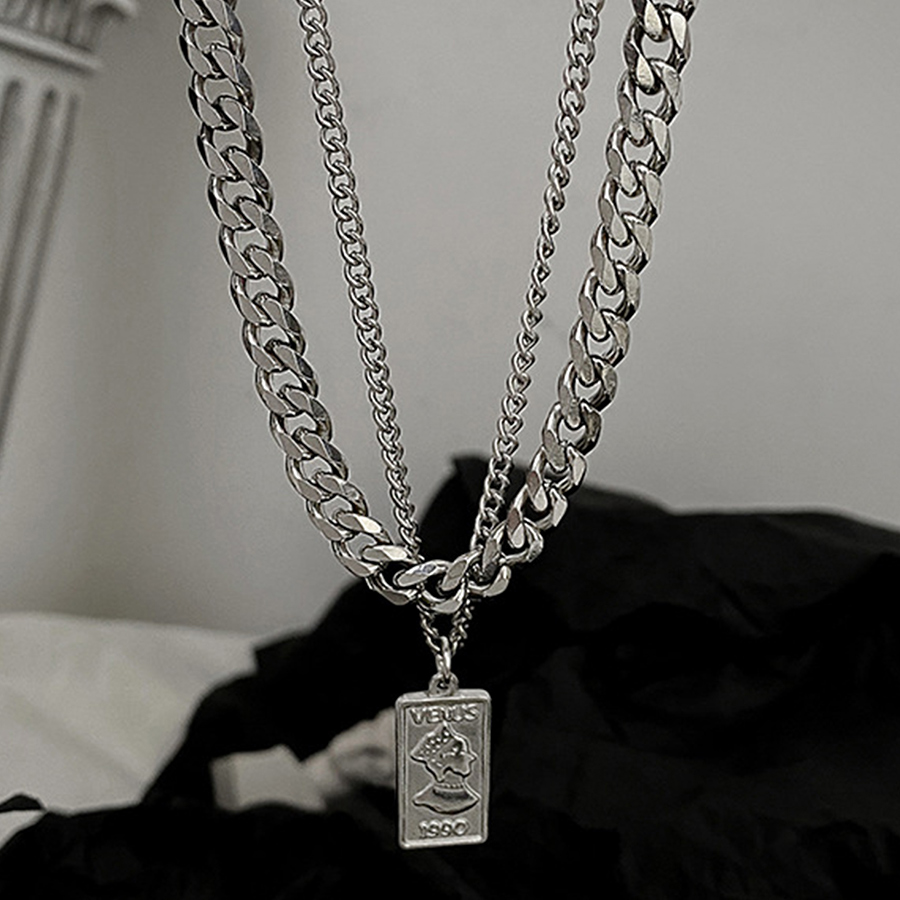 スクエアプレート ダブルチェーンネックレス シルバー[品番：DMHU0003753]｜インナーショップDiamondHearts  （インナーショップダイヤモンドハーツ）のレディースファッション通販｜SHOPLIST（ショップリスト）