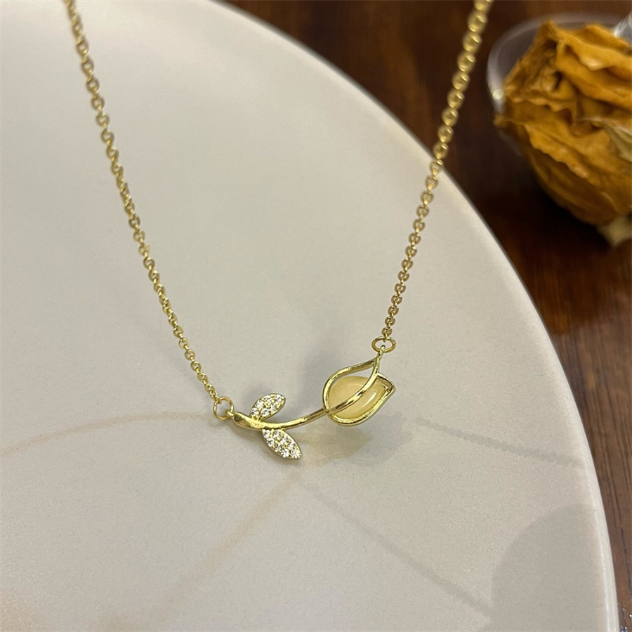 IENA BENEDICTE PARIS チューリップモチーフネックレス - メルカリ