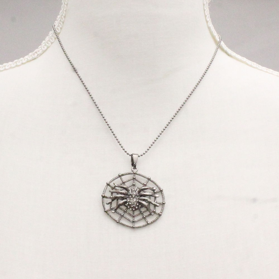 ハロウィン 蜘蛛と蜘蛛の巣のペンダントネックレス N[品番