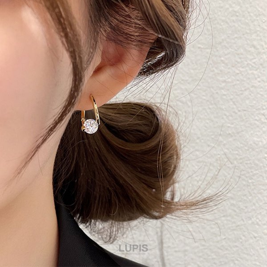 海外最新 キュービックジルコニアツイストフープピアス[品番：LPSA0005163 アクセサリー