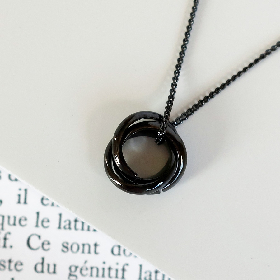 ブラックアクセサリー ネックレス 黒[品番：MLOA0002863]｜Melody