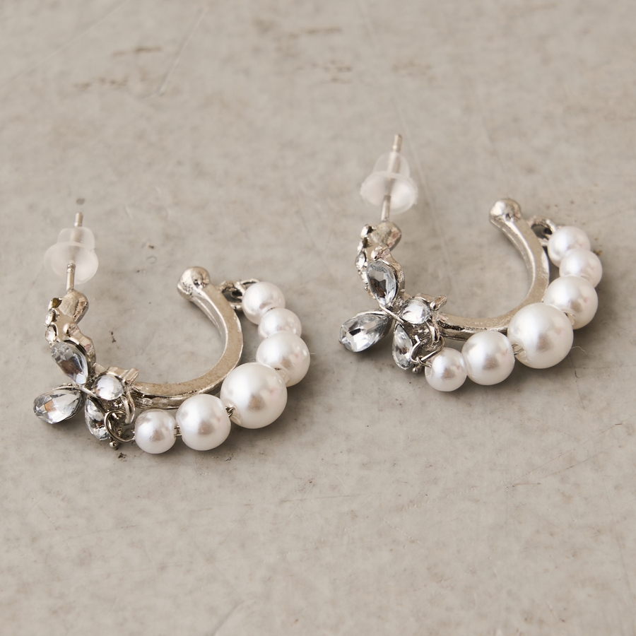 バタフライ×パールピアス[品番：OLOW0016892]｜RMAF NICE CLAUP