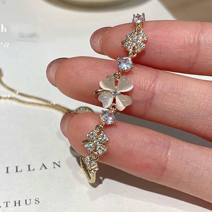 秋服コーデ】2連クローバーチェーンブレスレット 秋服コーデ】2連