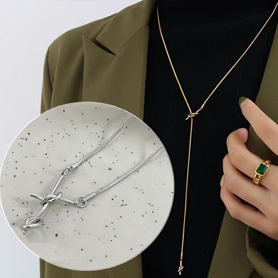 ゆ*ん様 シルバー 結び目デザイン ネックレス ネックレス レディース 結び目 デザイン シルバー925 [ WHITE