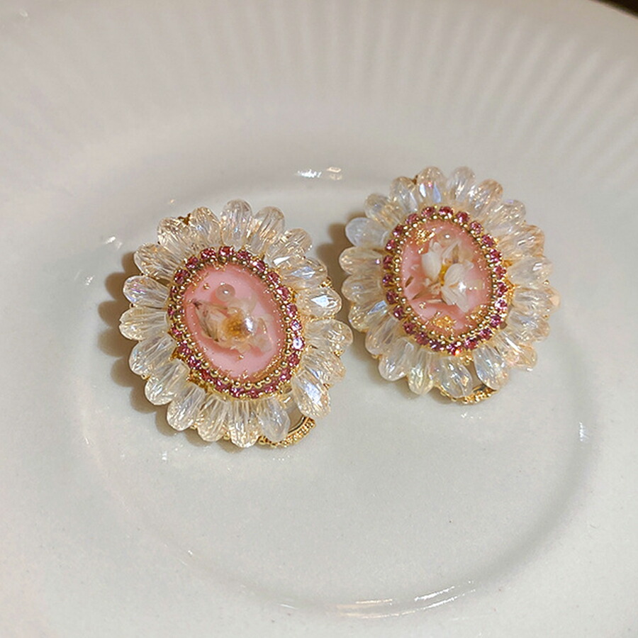 ビーズ刺繍デザインピアス 押し花 レトロ感[品番：XL000003054