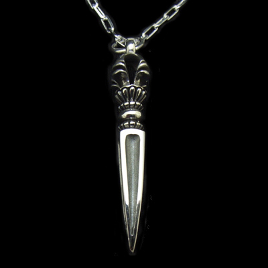 925シルバー 剣型ネックレストップ シルバー925剣型トップペンダントネックレス お兄系 渋谷系[品番