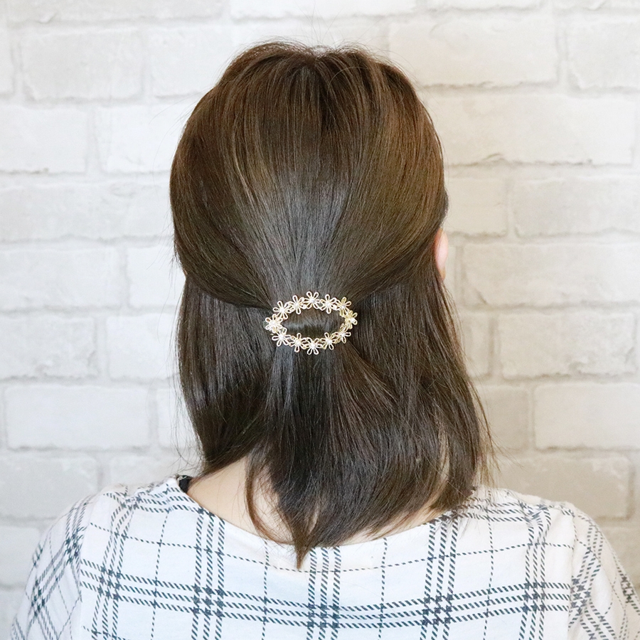 正規代理店 透かしフラワーバレッタ 透かし模様[品番：PENA0011983 ゴールド ヘアアクセサリー