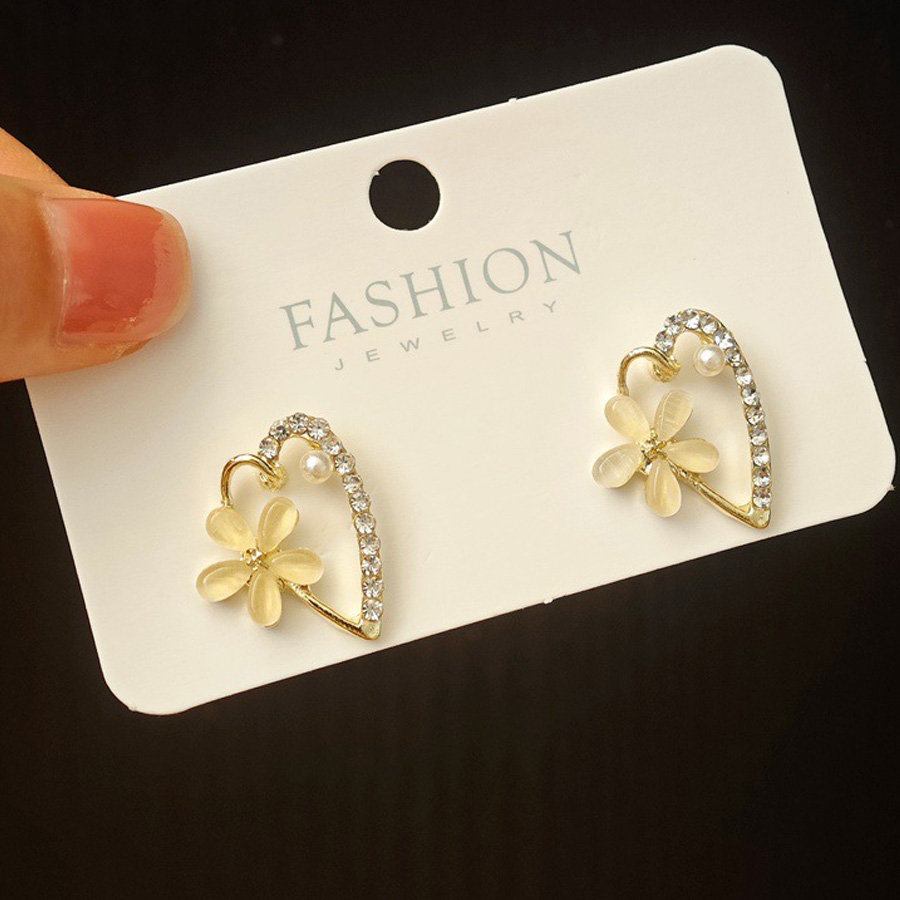 ピアス ハート はな[品番：JRKW0005243]｜shoppinggo