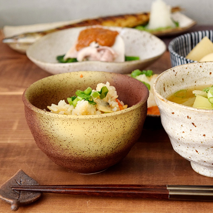 染付多用丼 小 藍十草（食器） | 212 KITCHEN STORE（トゥーワントゥーキッチン ストア）| ワールド オンラインストア |  WORLD ONLINE STORE