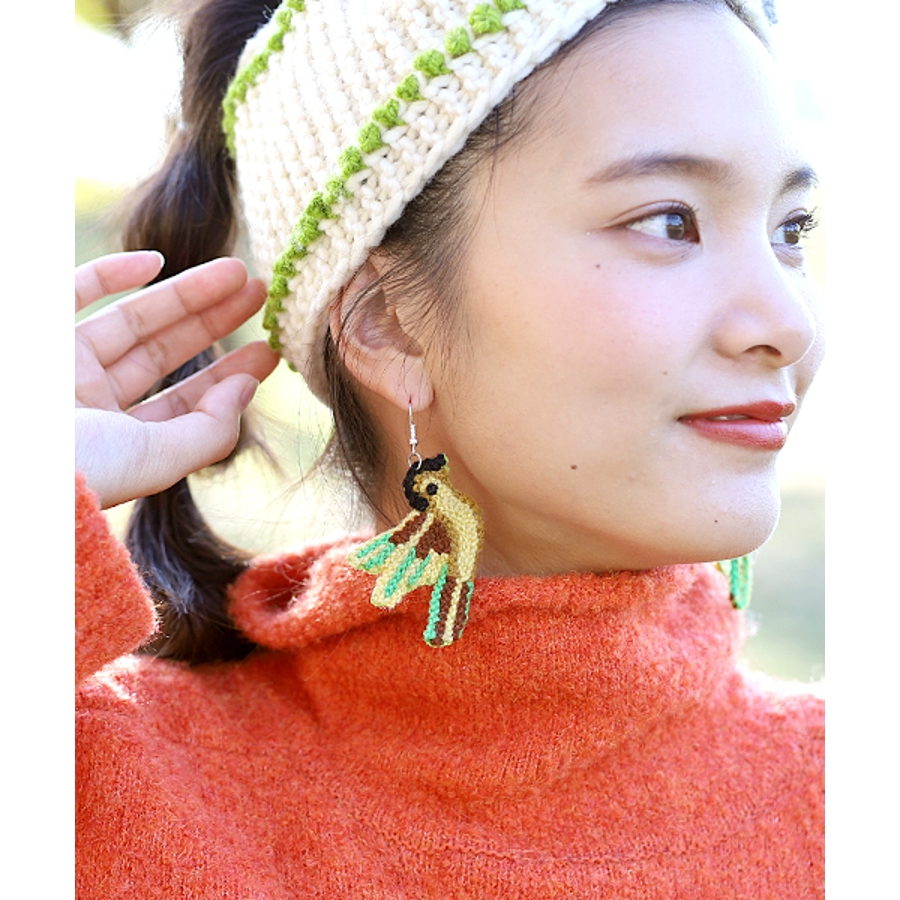 ピアス チチカカ アヤクーチョ刺繍ピアスバード[品番 ピアス チチカカ アヤクーチョ刺繍ピアスバード[品番