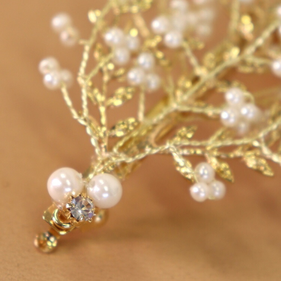 リーフモチーフ メタル ヘアクリップ[品番：BECW0001254]｜kana