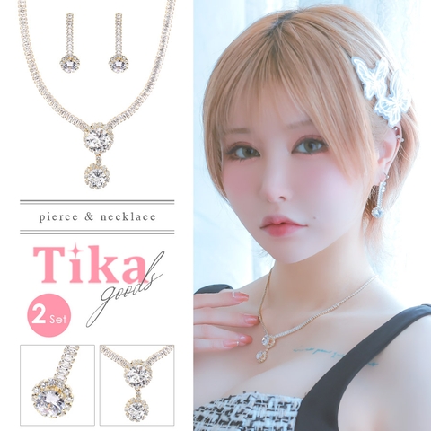贅沢屋の フラワーモチーフビジューネックレス＆ピアスセット 韓国 アクセサリー