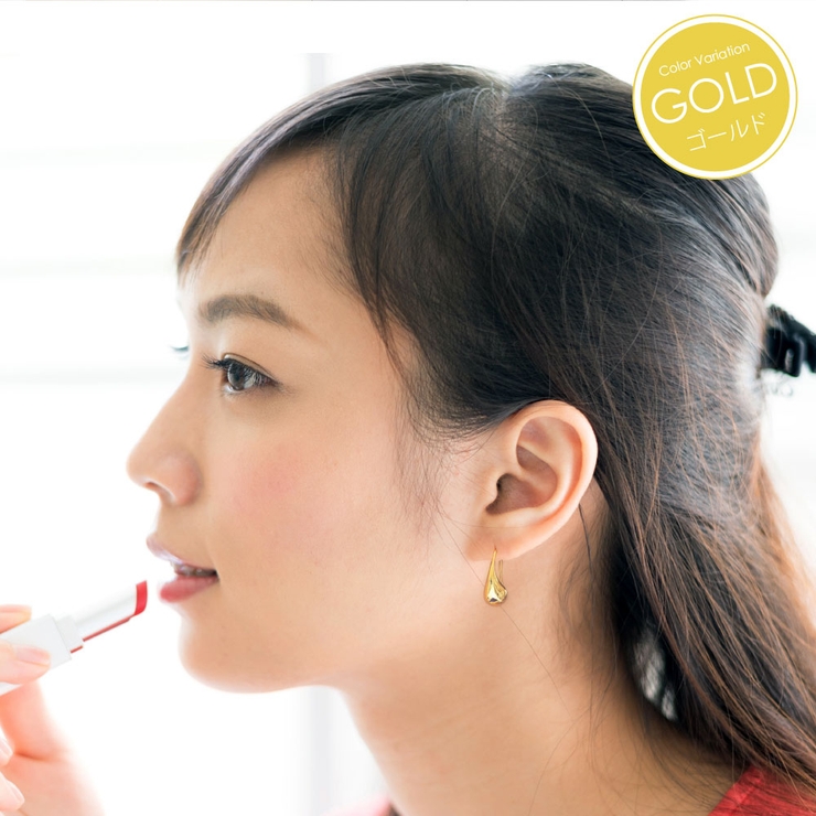 【人気No.1】 甘すぎない雫のかわいさ。レディースピアス ティアドロップ 滴 ピアス