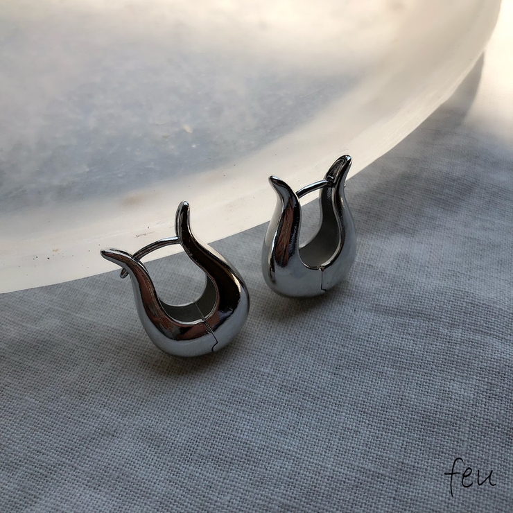 シルバー | Petal Hoop Pierce | feu