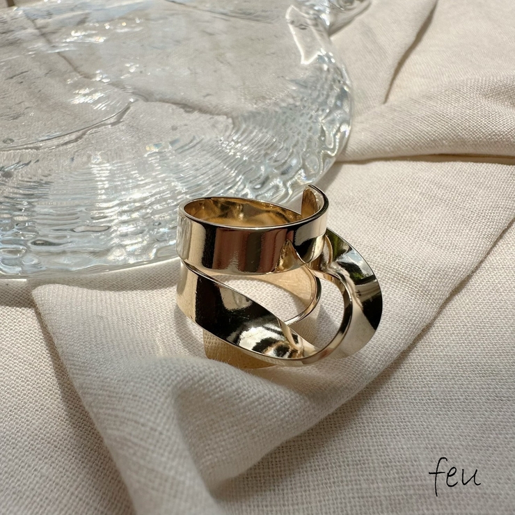 ツイストローリングリング 大ぶり デザインリング[品番：FEUW0001812