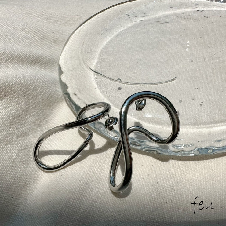 シルバー | メイキングモチーフピアス アレルギー対応素材 大ぶり | feu