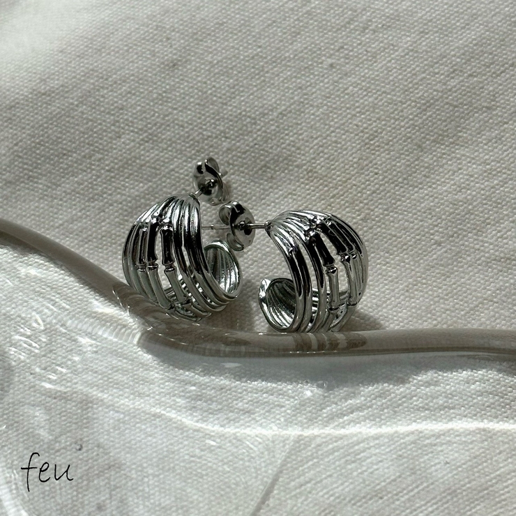 シルバー | サージカルステンレスフープピアス アレルギー対応素材 フープ | feu