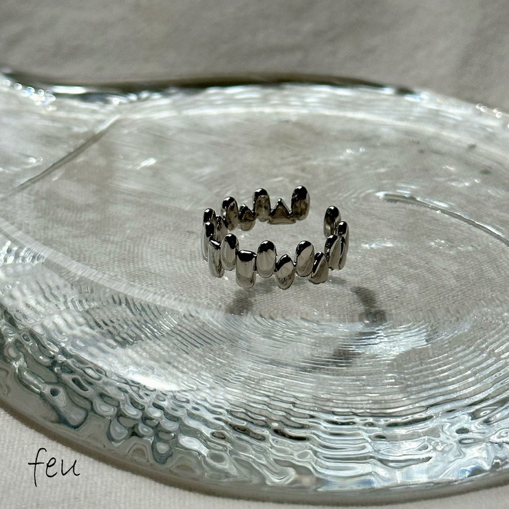 シルバー | ステップモチーフリング フリーサイズ ニュアンスデザイン | feu