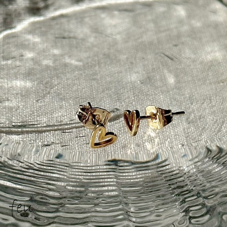 ゴールド | サージカルステンレス ハートピアス ミニピアス | feu