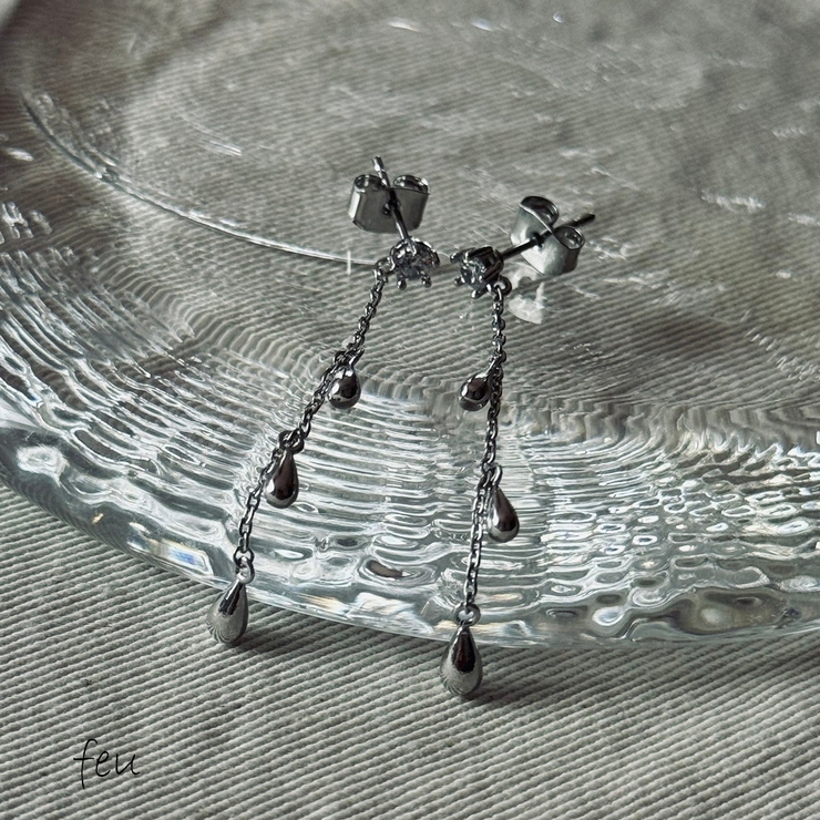 シルバー | 華奢 チェーンピアス きらきら | feu