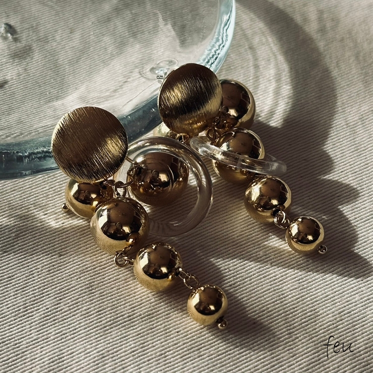 ゴールド | ロングピアス 揺れる メタル | feu