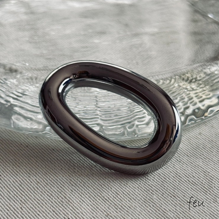 シルバー | サージカルステンレス ブローチ ニュアンス | feu