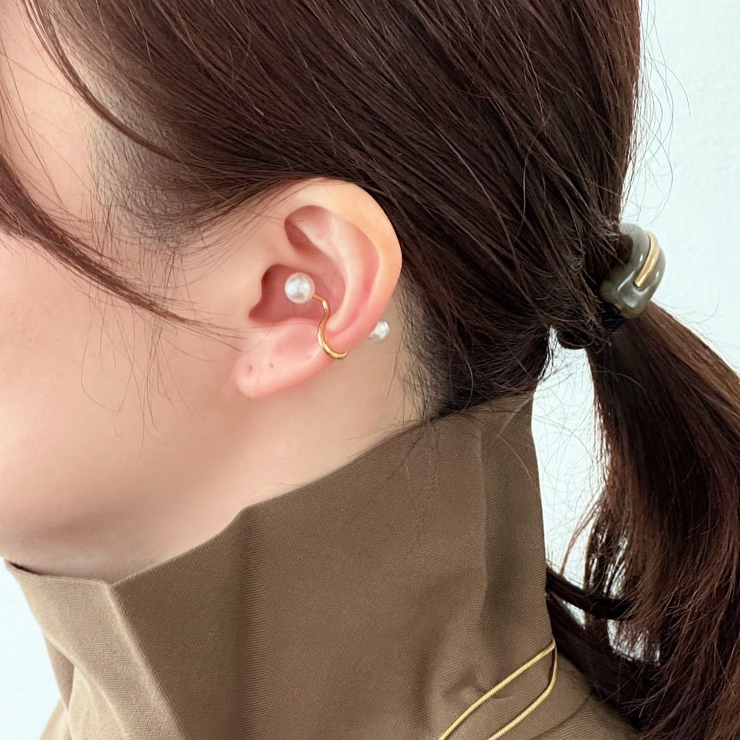 サージカルステンレス イヤーカフ 樹脂パール | feu | 詳細画像11 