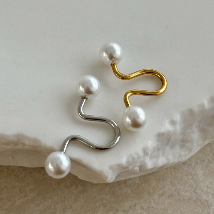 サージカルステンレス イヤーカフ 樹脂パール | feu | 詳細画像3 