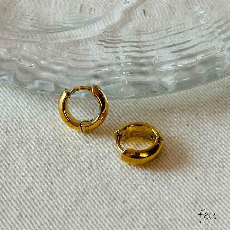 ゴールド | サージカルステンレス フープピアス アレルギー対応素材 | feu