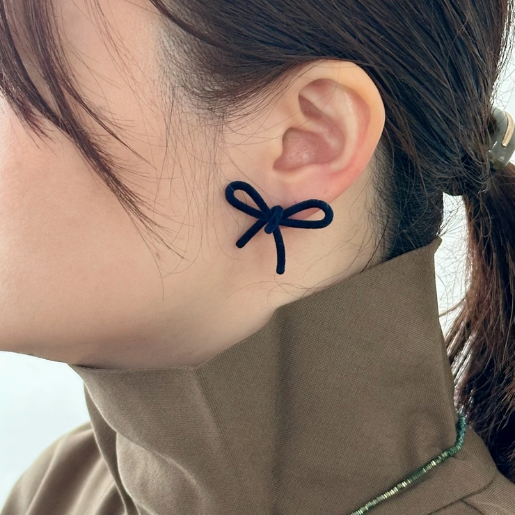 リボンピアス ベロア クラシカル | feu | 詳細画像9 