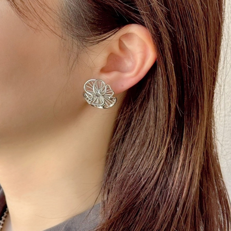 フラワーピアス メタル 大ぶり | feu | 詳細画像10 