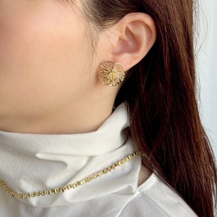 フラワーピアス メタル 大ぶり | feu | 詳細画像13 