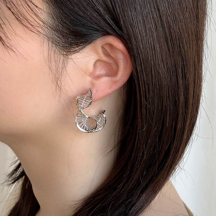 ビックフープピアス 透け柄 軽量 | feu | 詳細画像2 