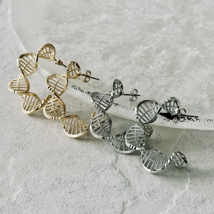 ビックフープピアス 透け柄 軽量 | feu | 詳細画像3 